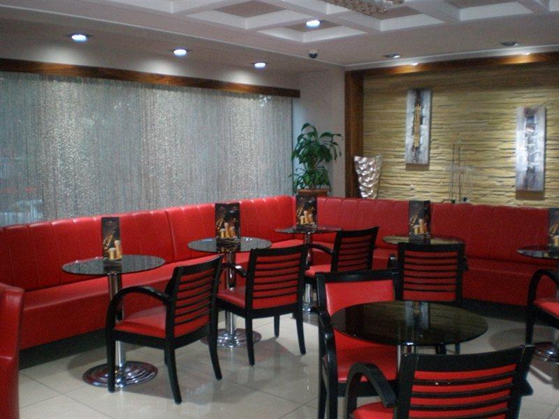 Hotel Golden 4*